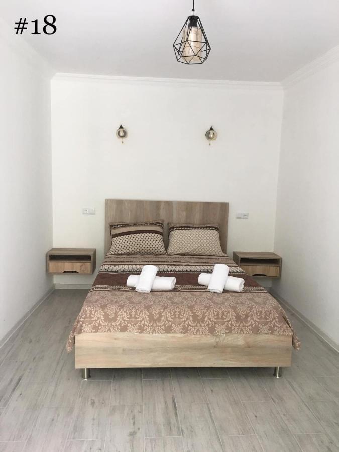 Rezo'S House Hotel Kvariati Exterior photo